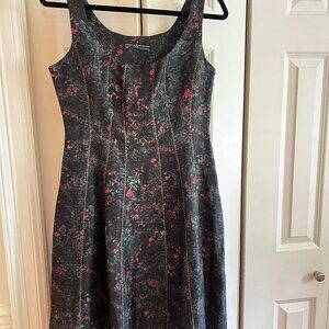 Floral seamed dress